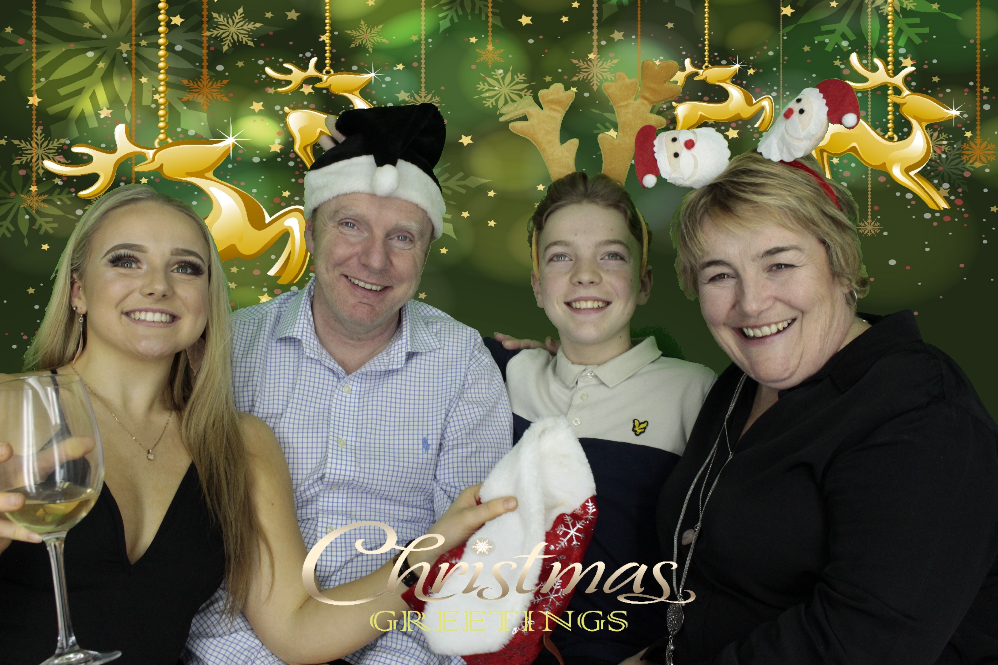 Silvermere Christmas Party | View more photos from the event at gallery.myphotoboothexperience.co.uk/u/MyPhotoBoothExperienceLtd/Silvermere-Christmas-Party-2